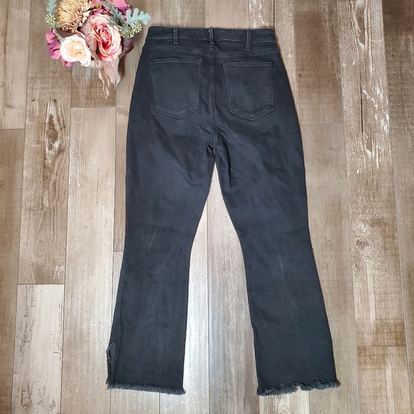 Abercrombie & Fitch Black High Rise Ankle Flare Denim Jeans Size 28 / 6R EUC - Picture 15 of 16